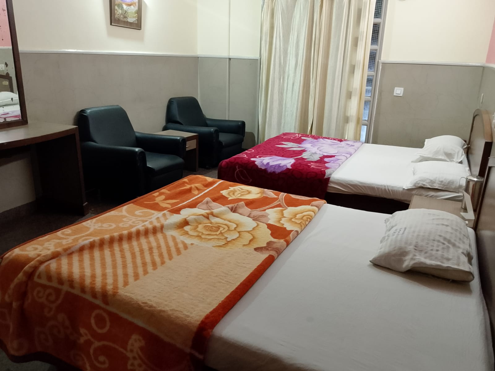 Four Sharing Room